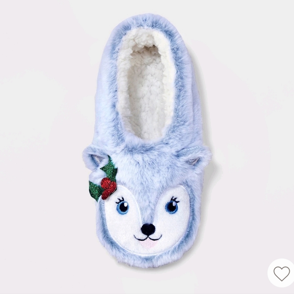 Wondershop Women's Holiday Husky Faux Fur Pull-On Slipper Socks With Grippers